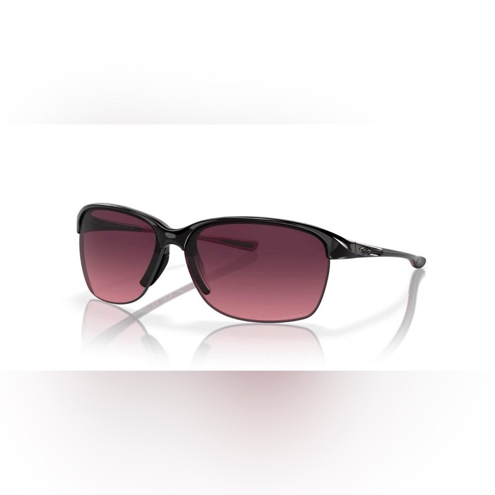 Oakley Women's Black Frame Sunglasses with Purple Gradient Lenses